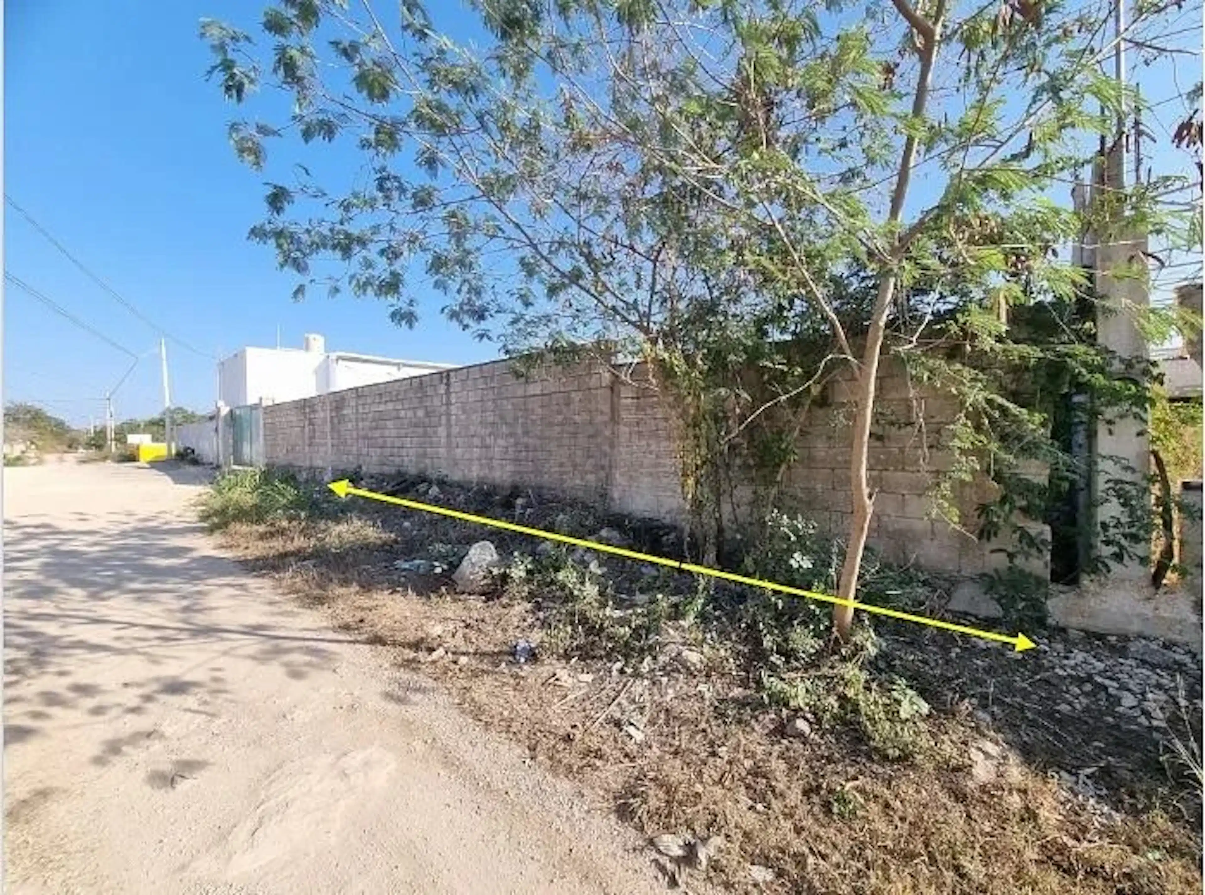 Terreno En Venta En Mérida En Col. Leandro Valle 750 M2 Cerca Periferico