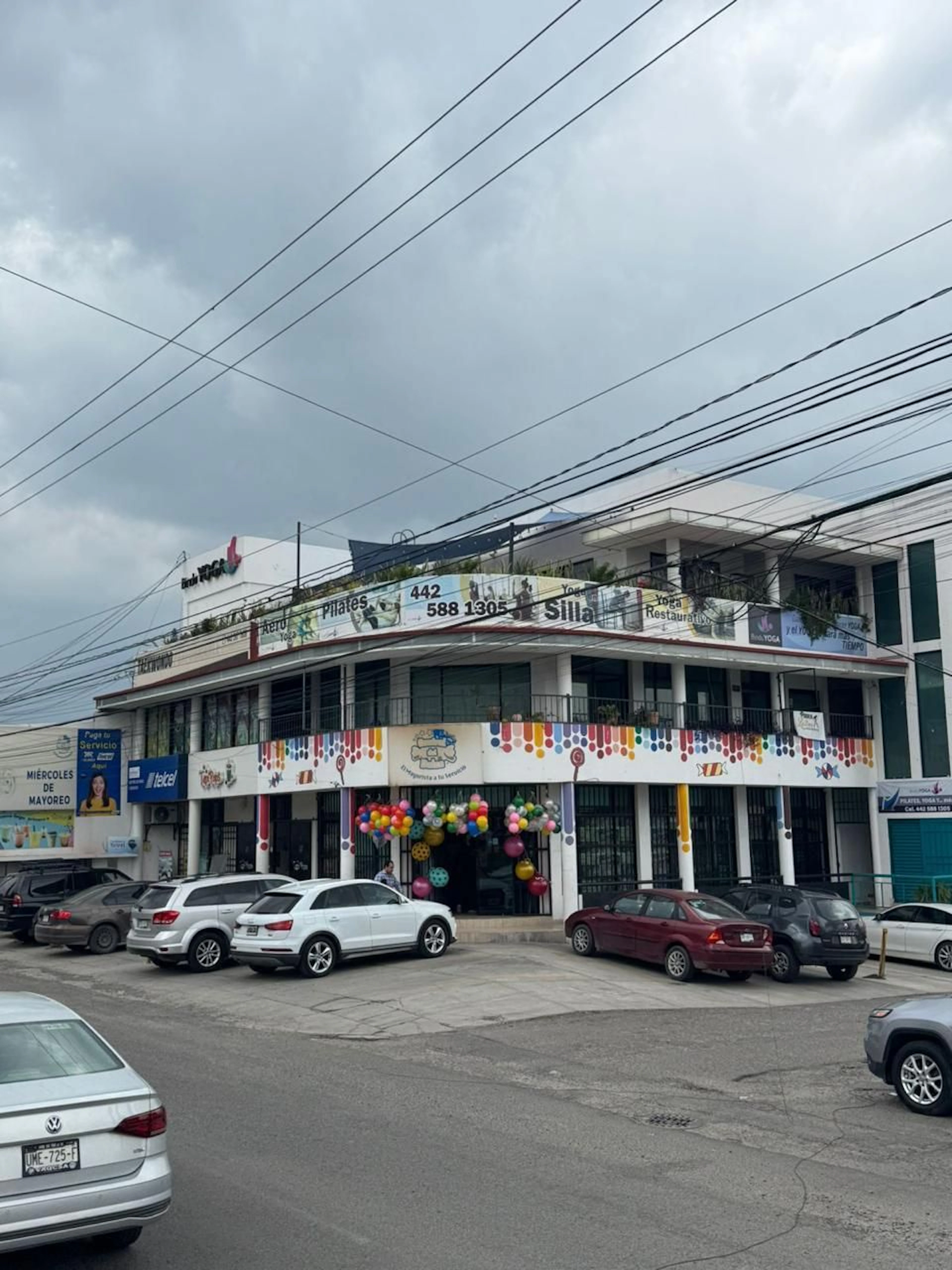 Local Comercial Spot2