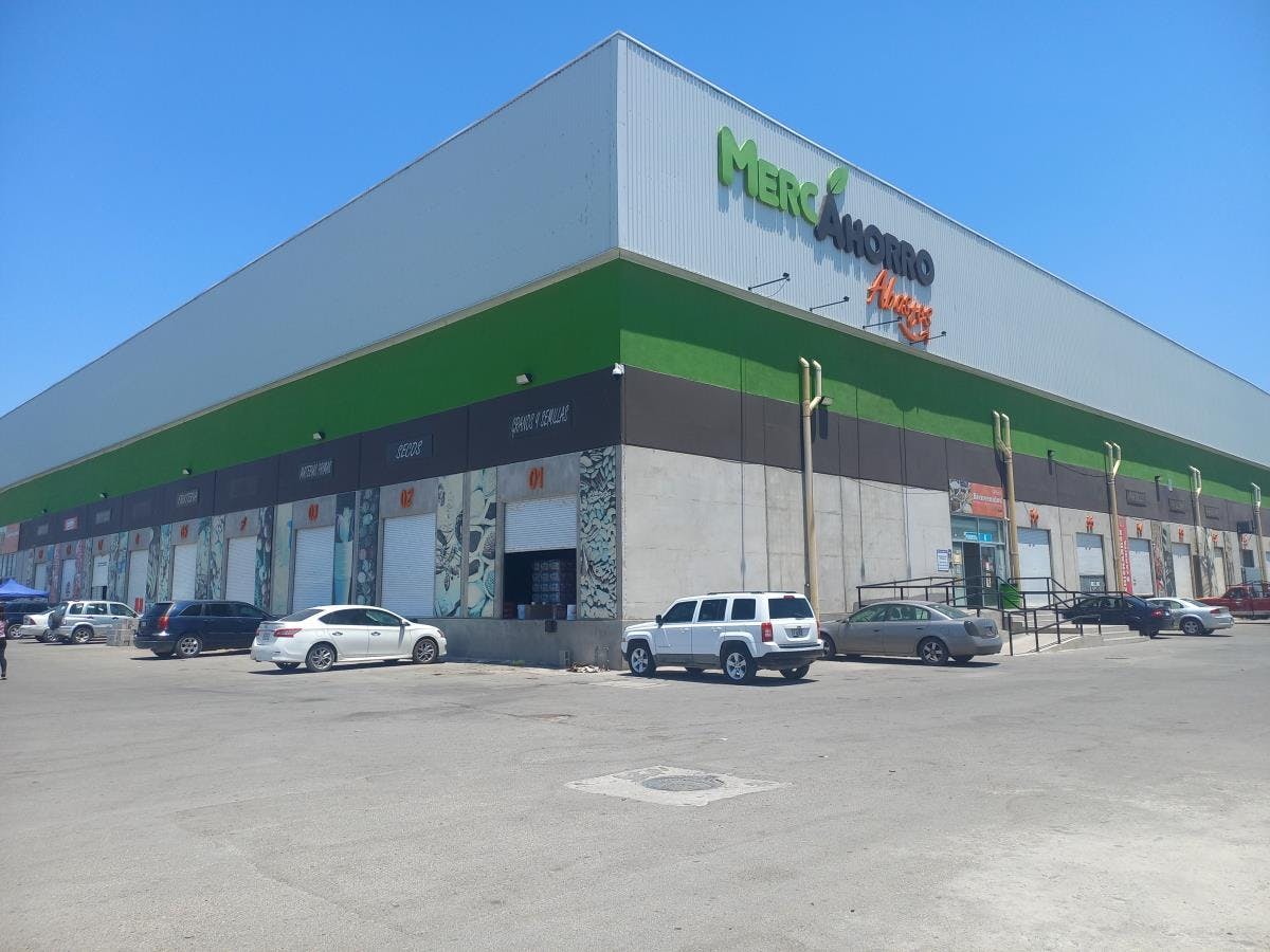 Local Comercial Spot2