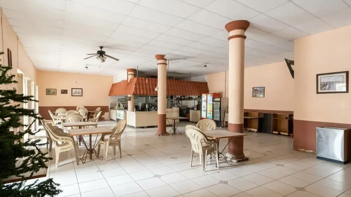 Local Comercial Spot2