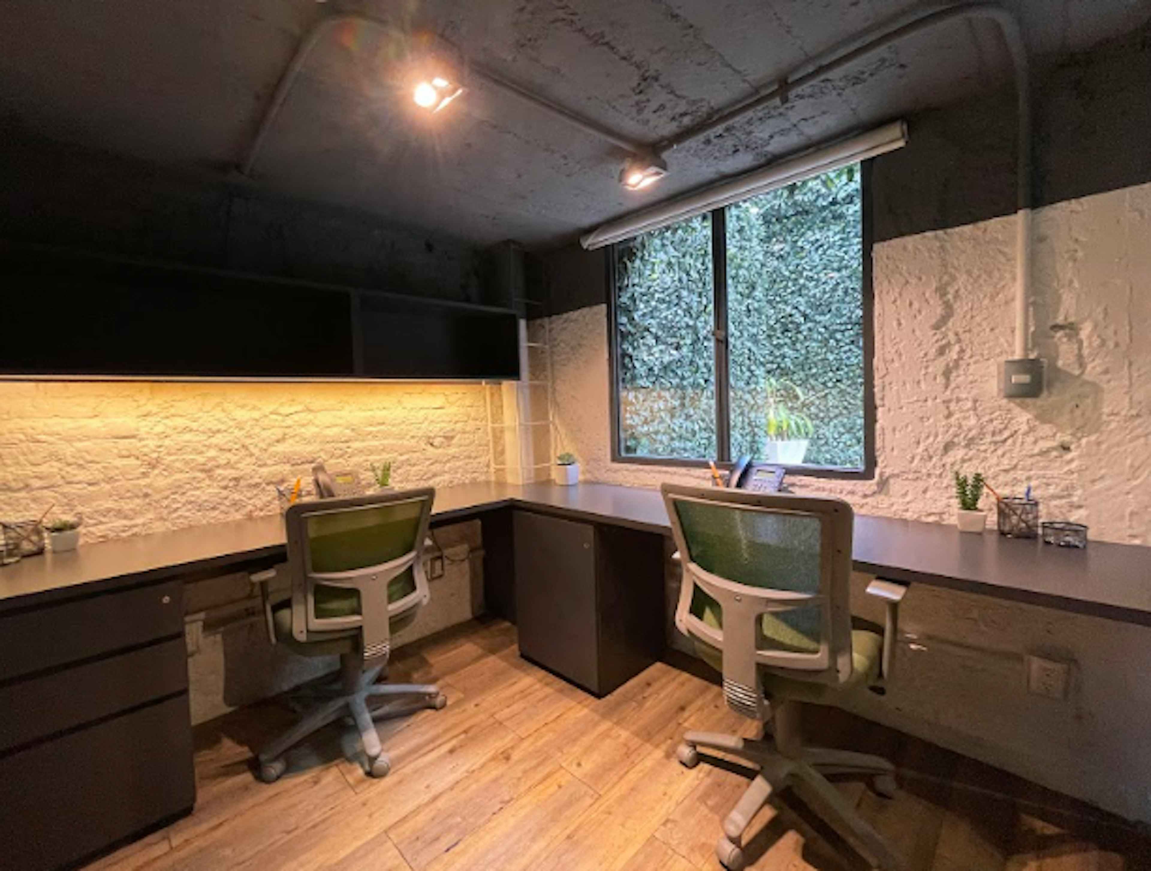 Oficina De 1-3 Personas