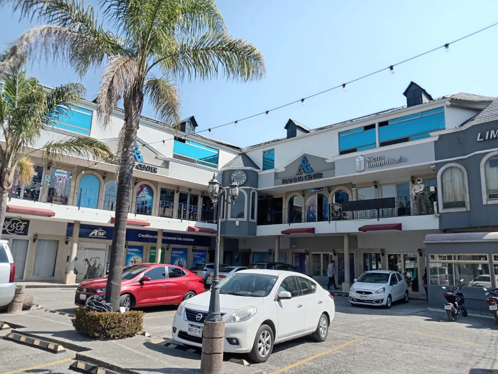 Local Comercial Spot2
