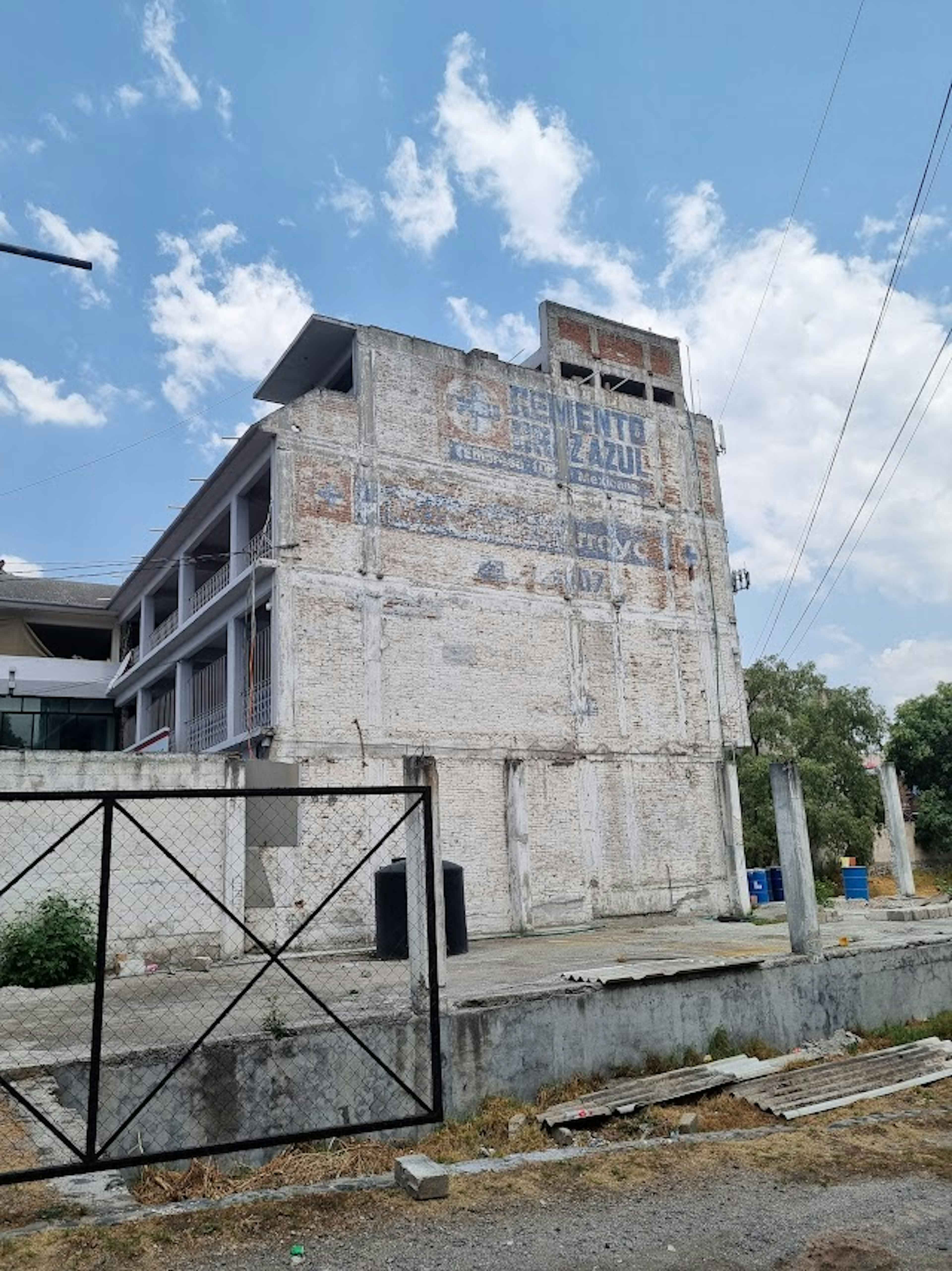 Avenida Vicente Guerrero Oriente 109