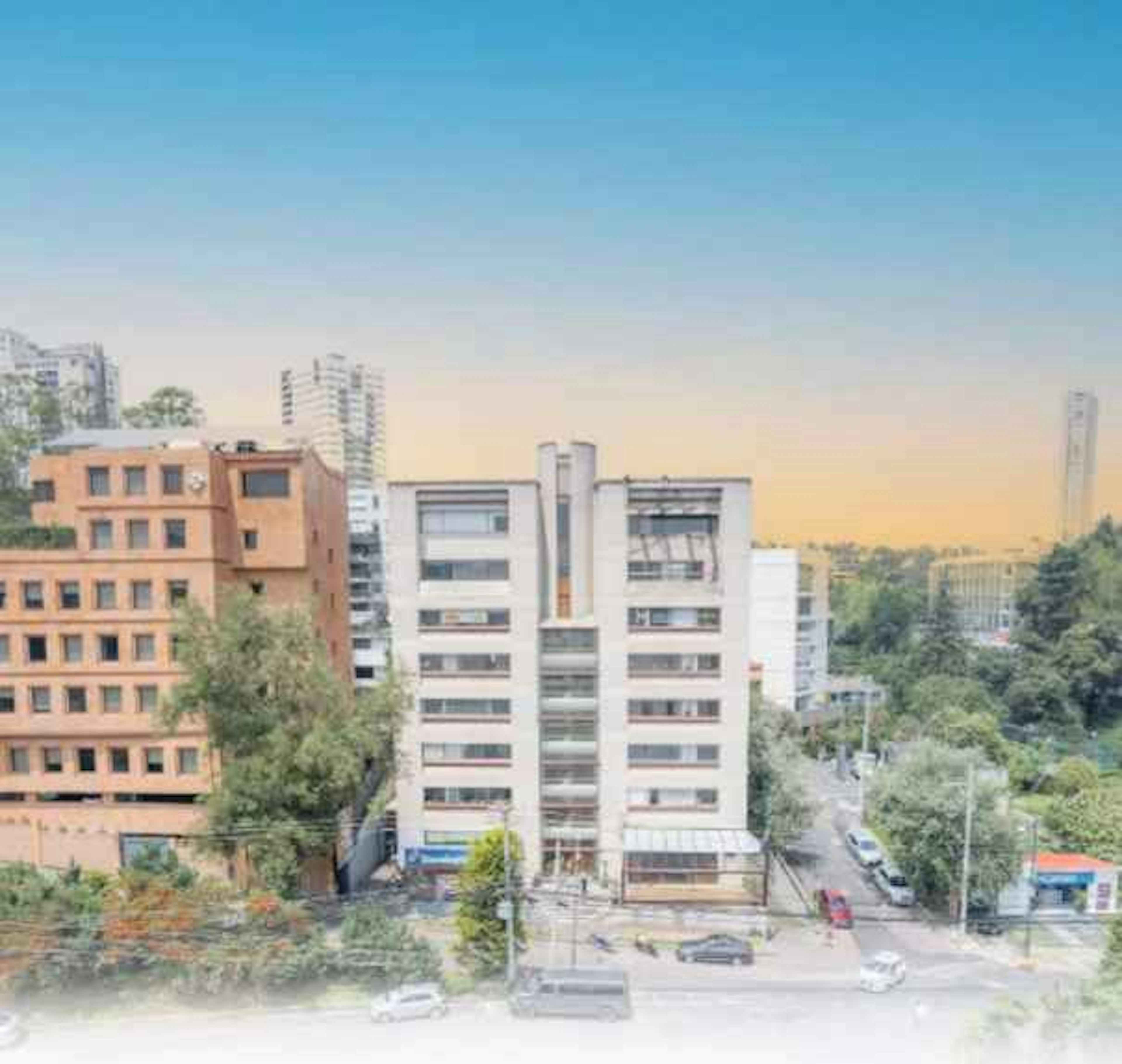 Paseo De Las Lomas 8