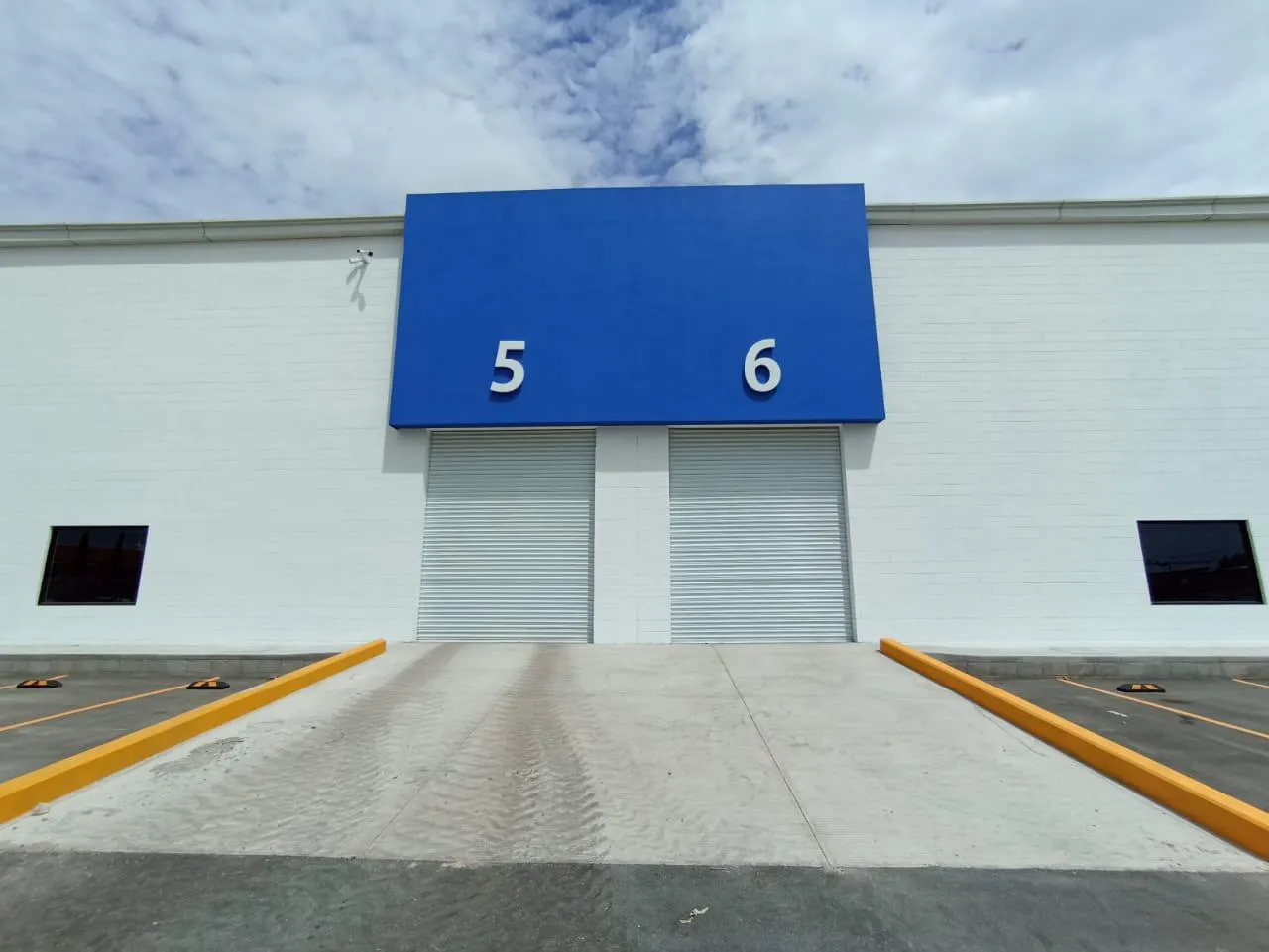 Industrial Spot2