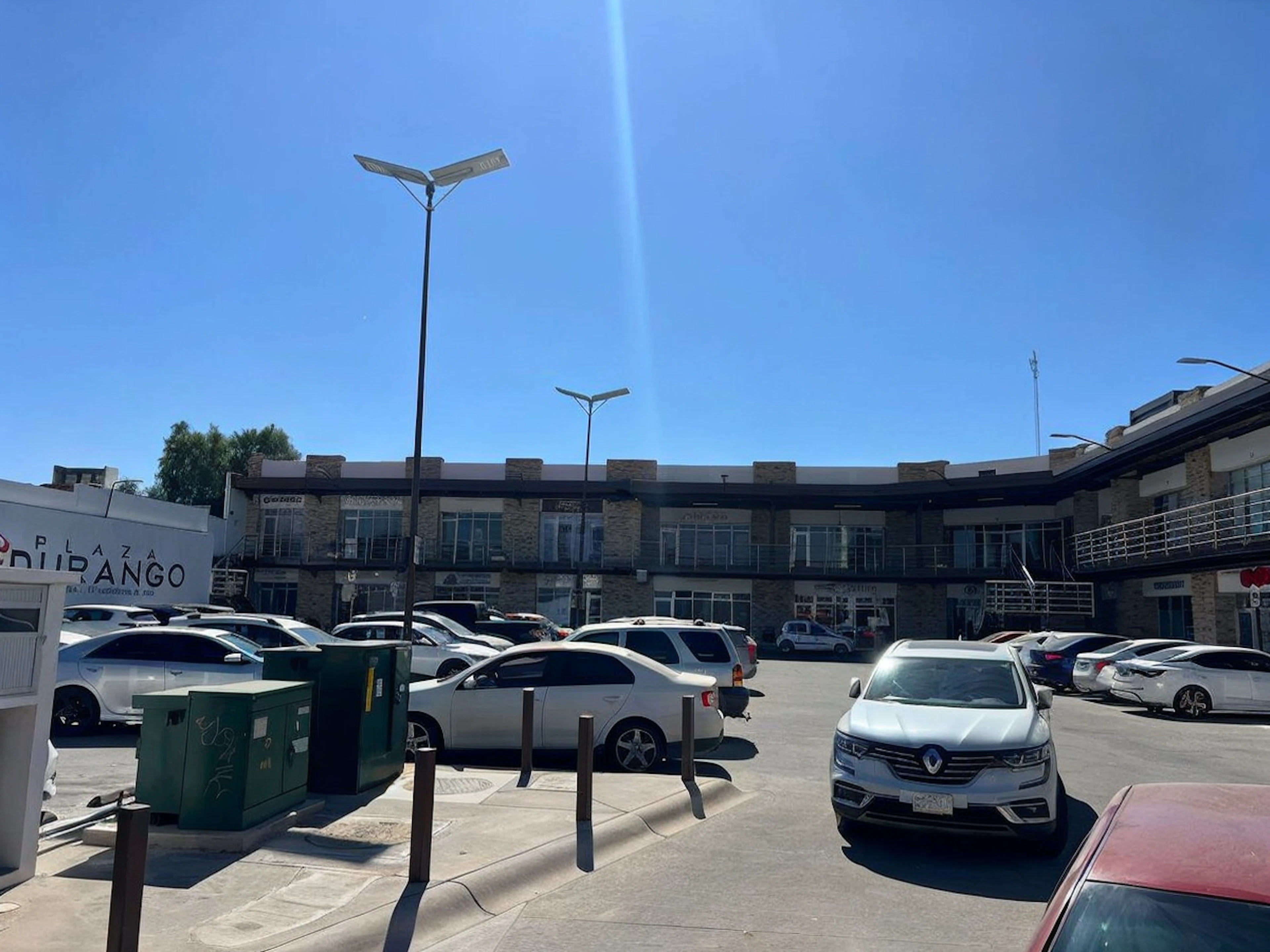 Local Comercial Spot2