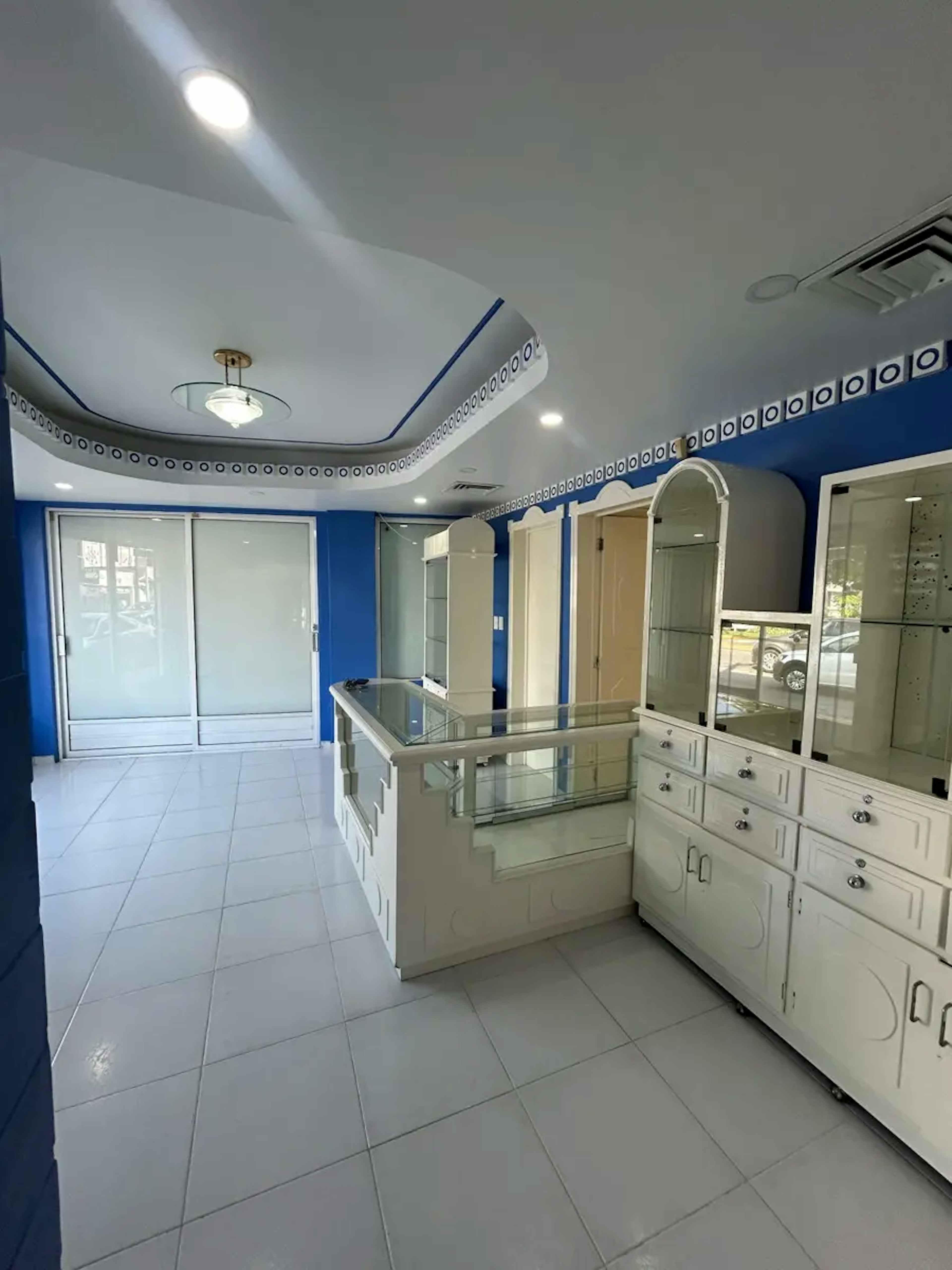 Calle Heriberto Jara Corona