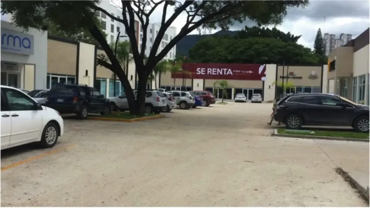 Local Comercial Spot2
