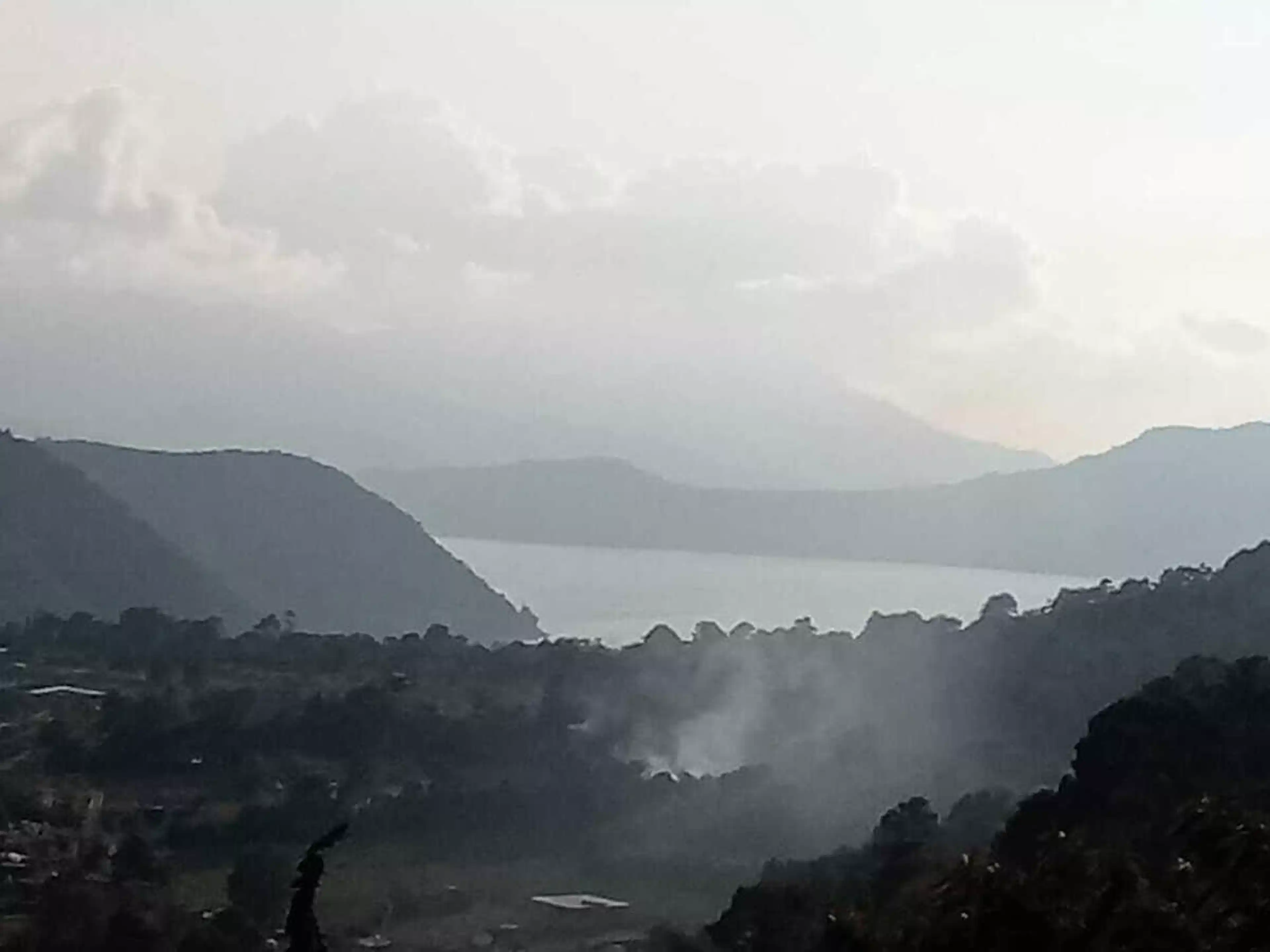 Lindo terreno con vista al lago