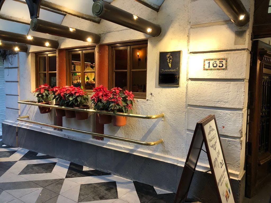 Local Comercial Spot2