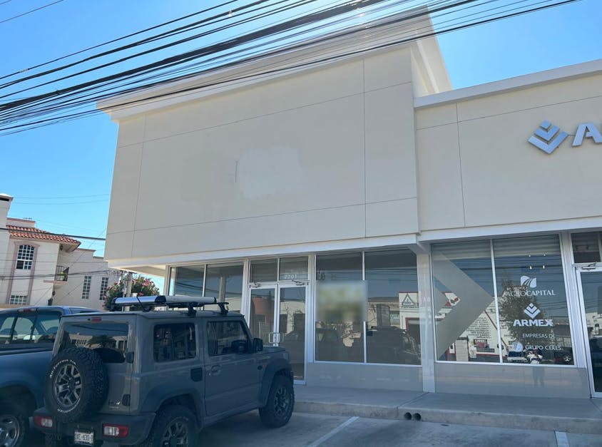 Local Comercial Spot2