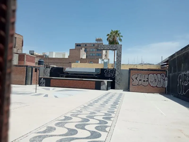 Local Comercial Spot2