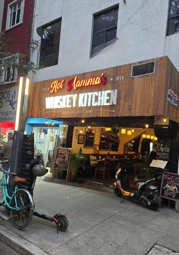 Local Comercial Spot2