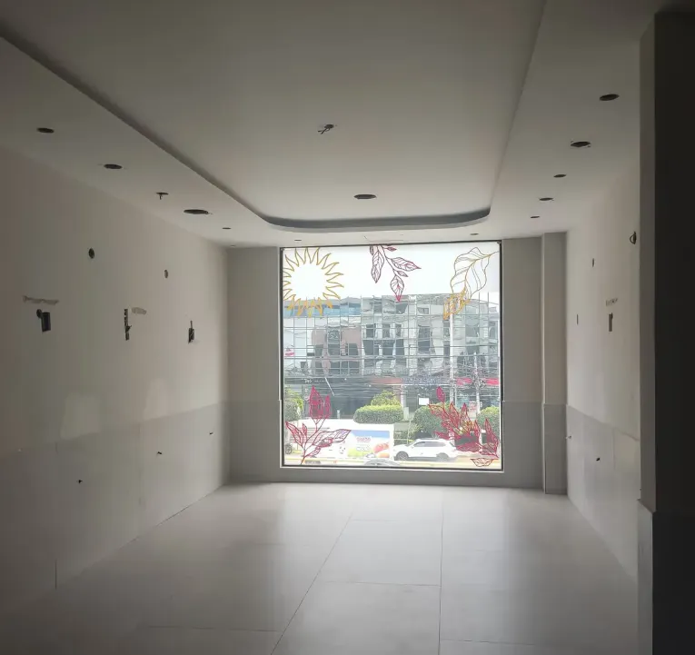 Local Comercial Spot2