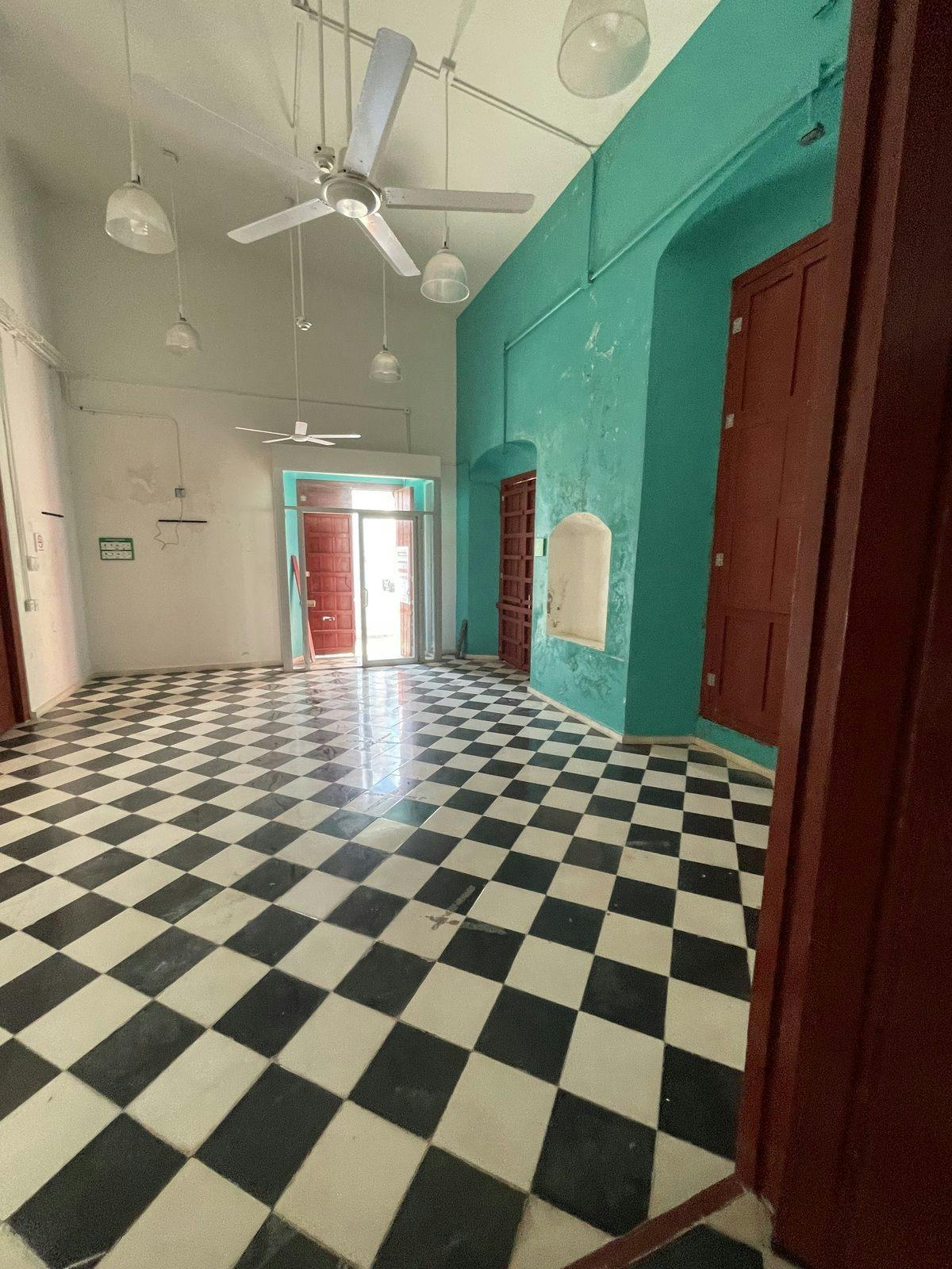 Local Comercial Spot2