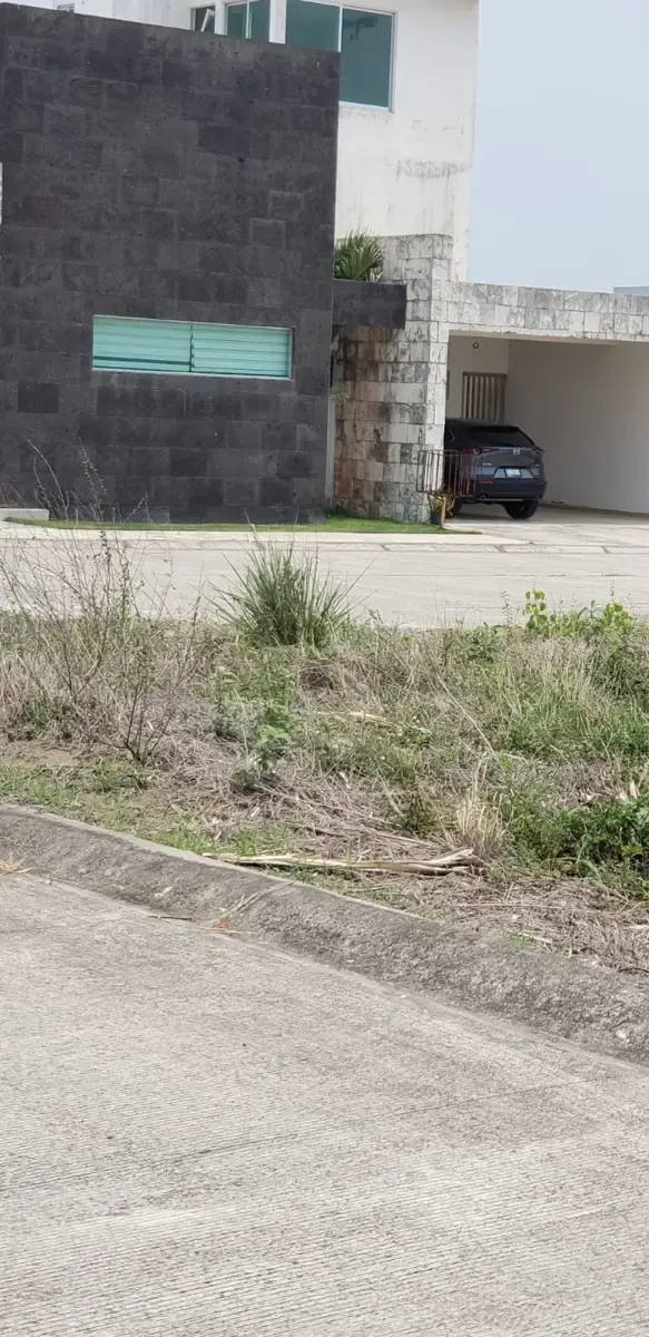 Terreno Spot2