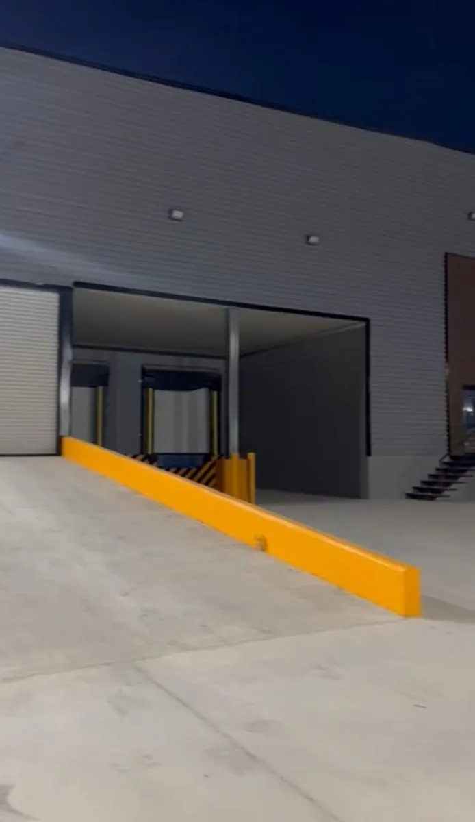 Industrial Spot2
