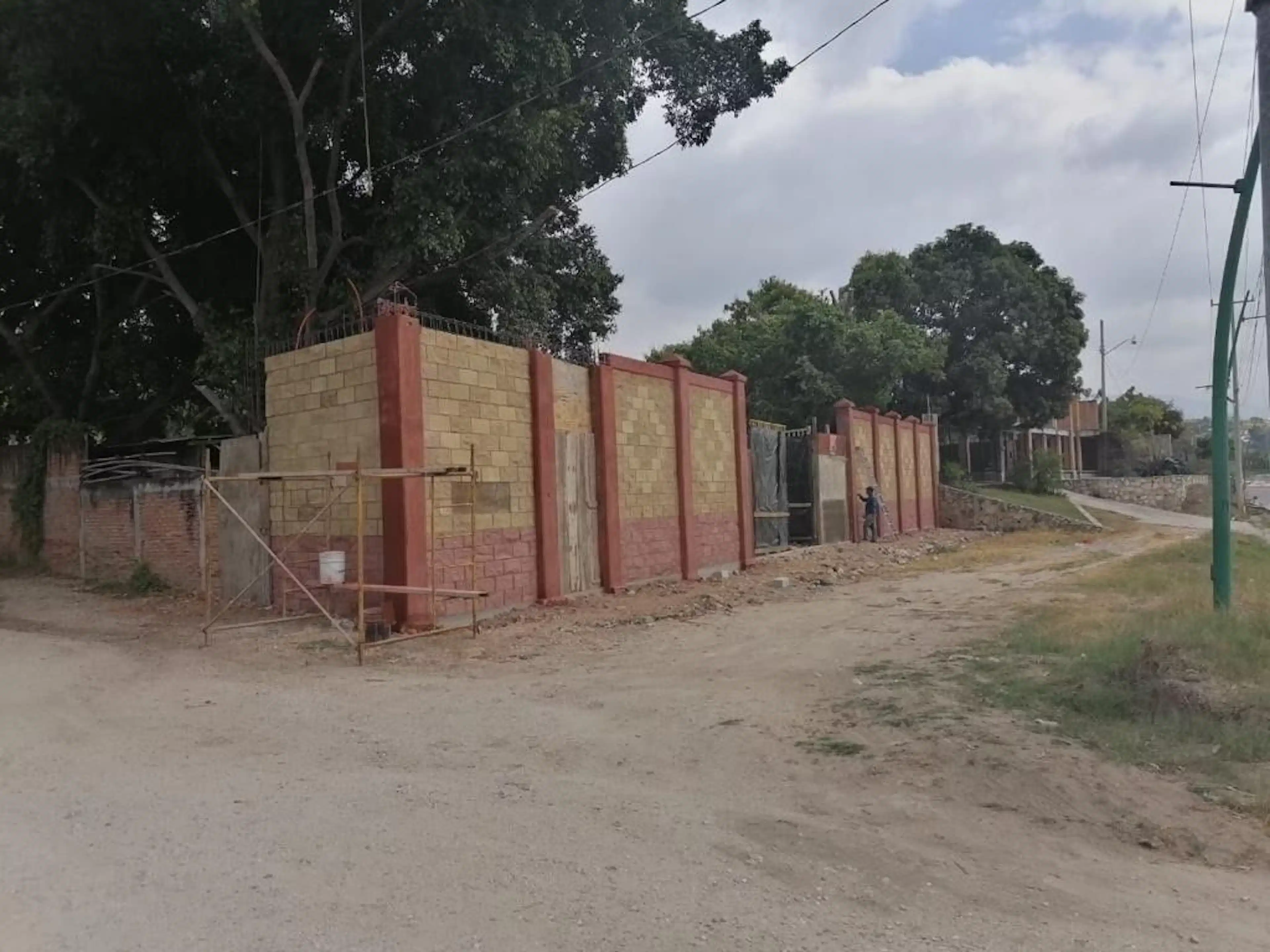 Se Vende Terreno Comercial Sobre Carret. Int. A Chiapa De Corzo, En Esquina!!