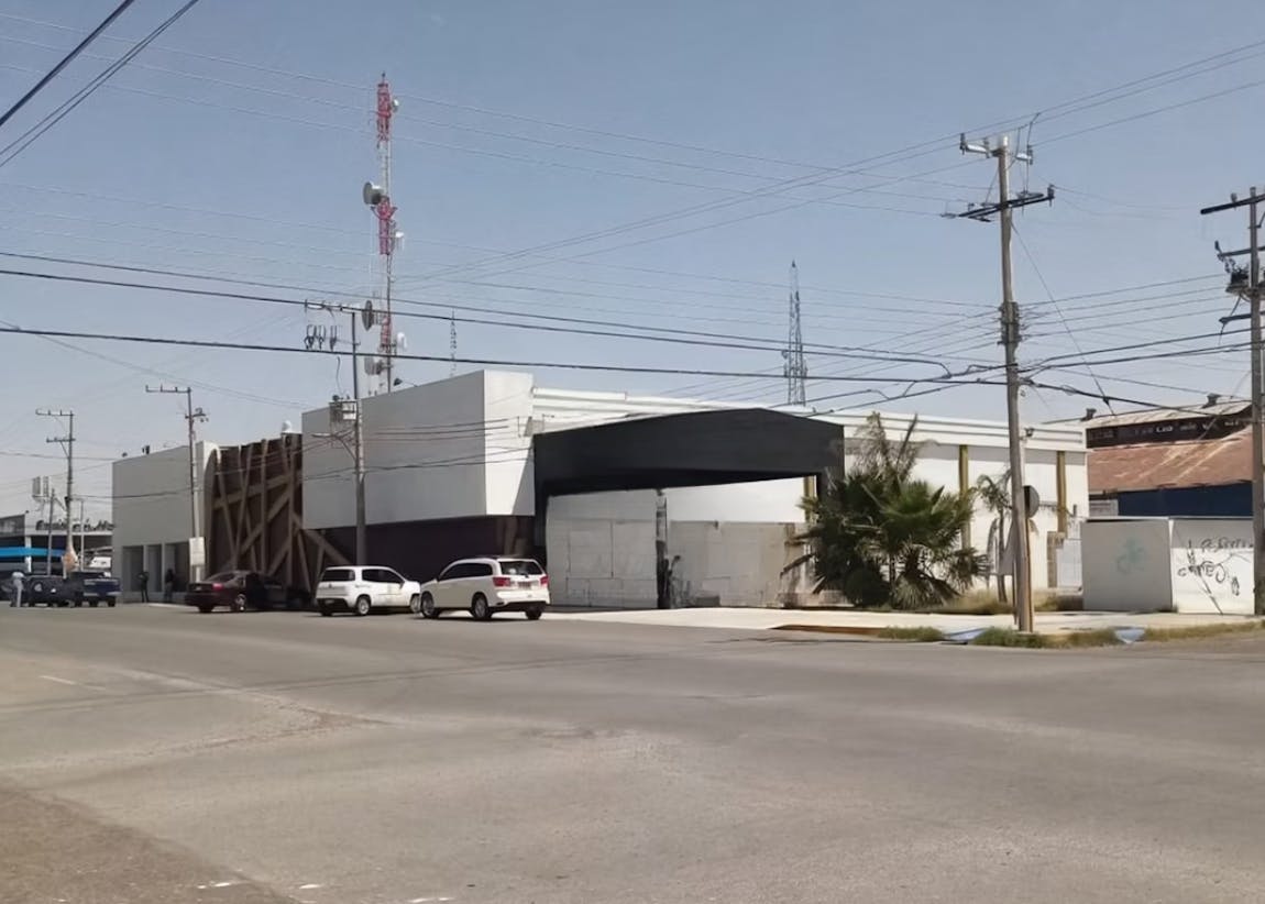 Local Comercial Spot2