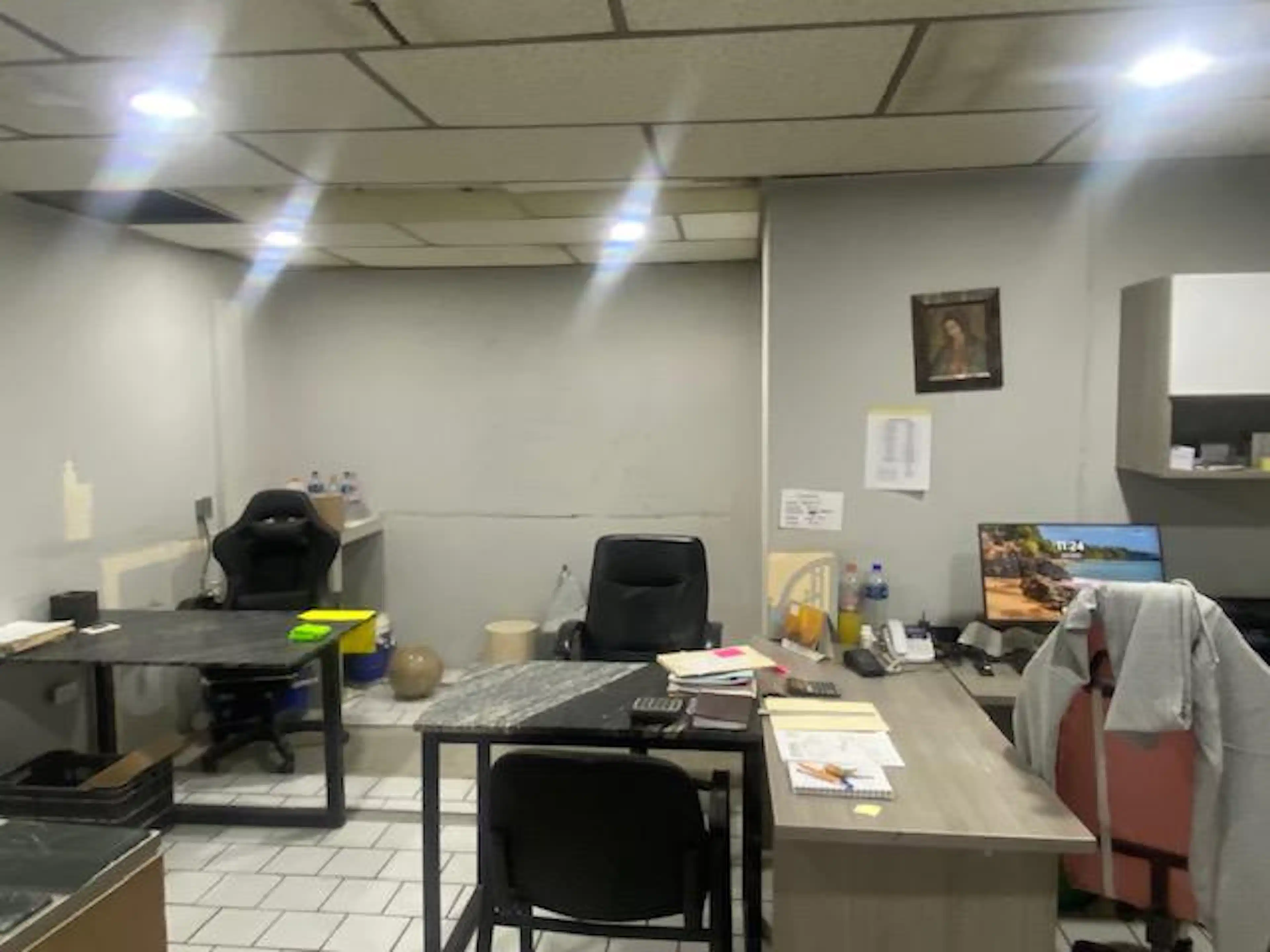 LOCAL EN VENTA EN ESQUINA SOBRE TEOFILO BORUNDA S/N