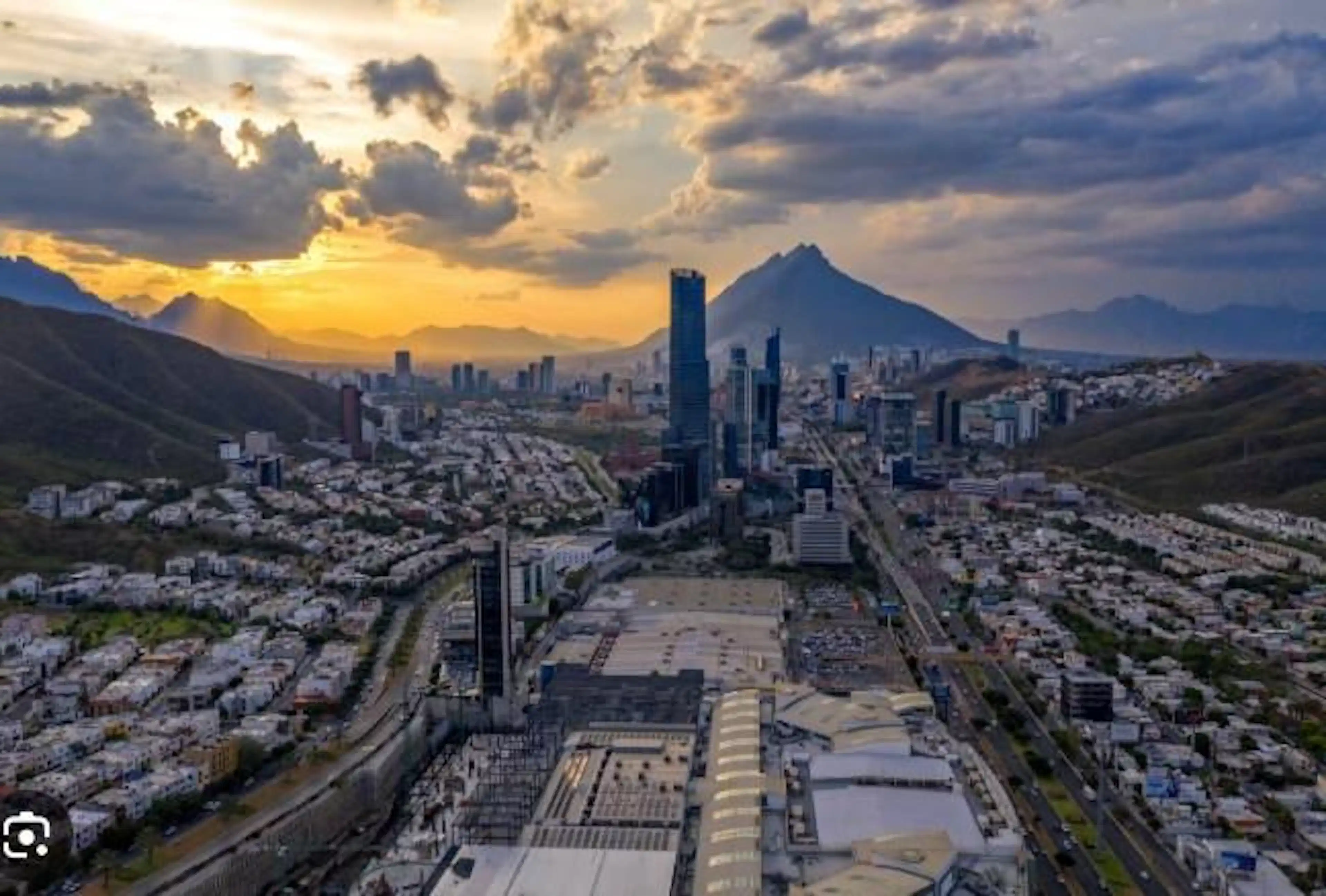 Local En Venta Zona Valle Oriente, Del Paseo Residencial, Monterrey, Nuevo León S/N