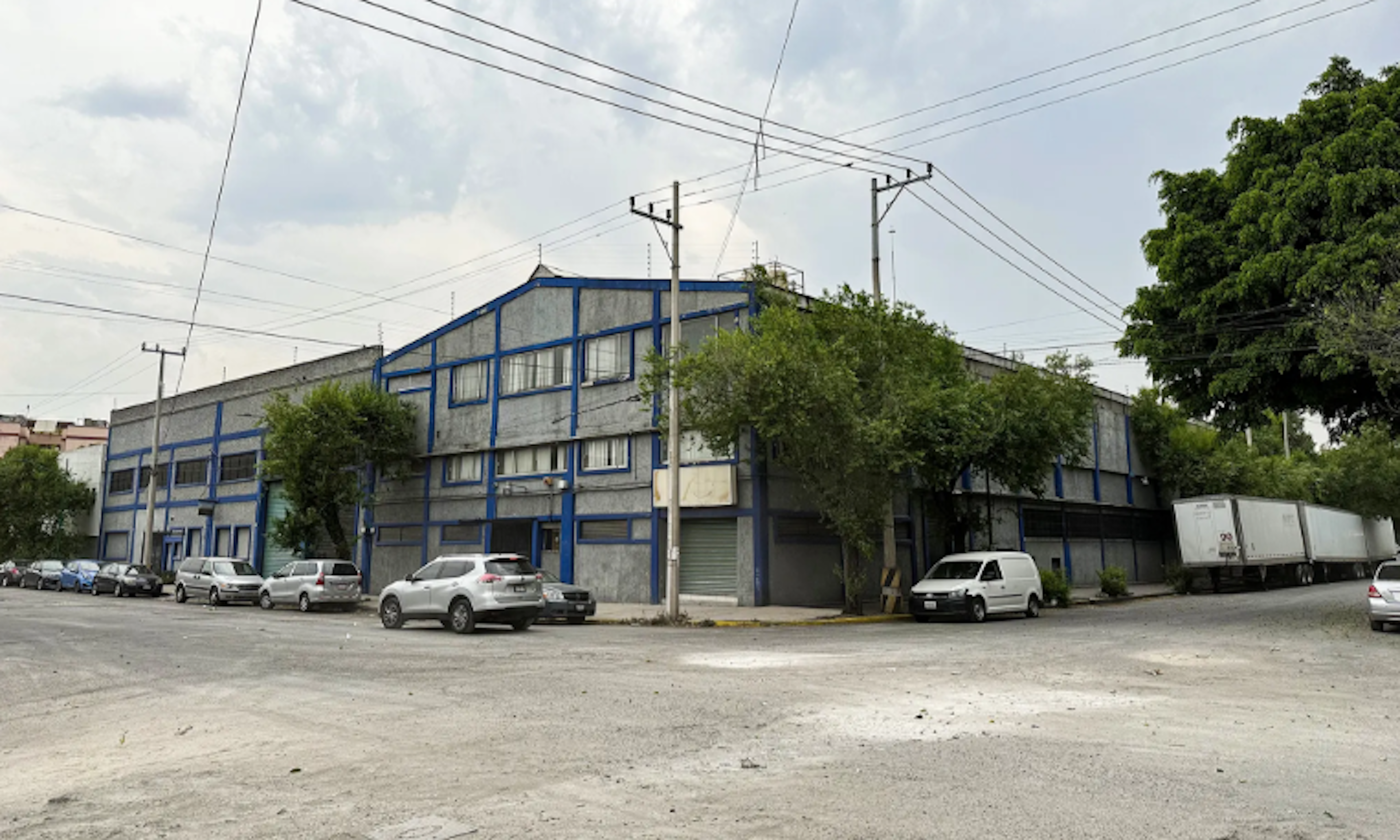 Spot image 0
