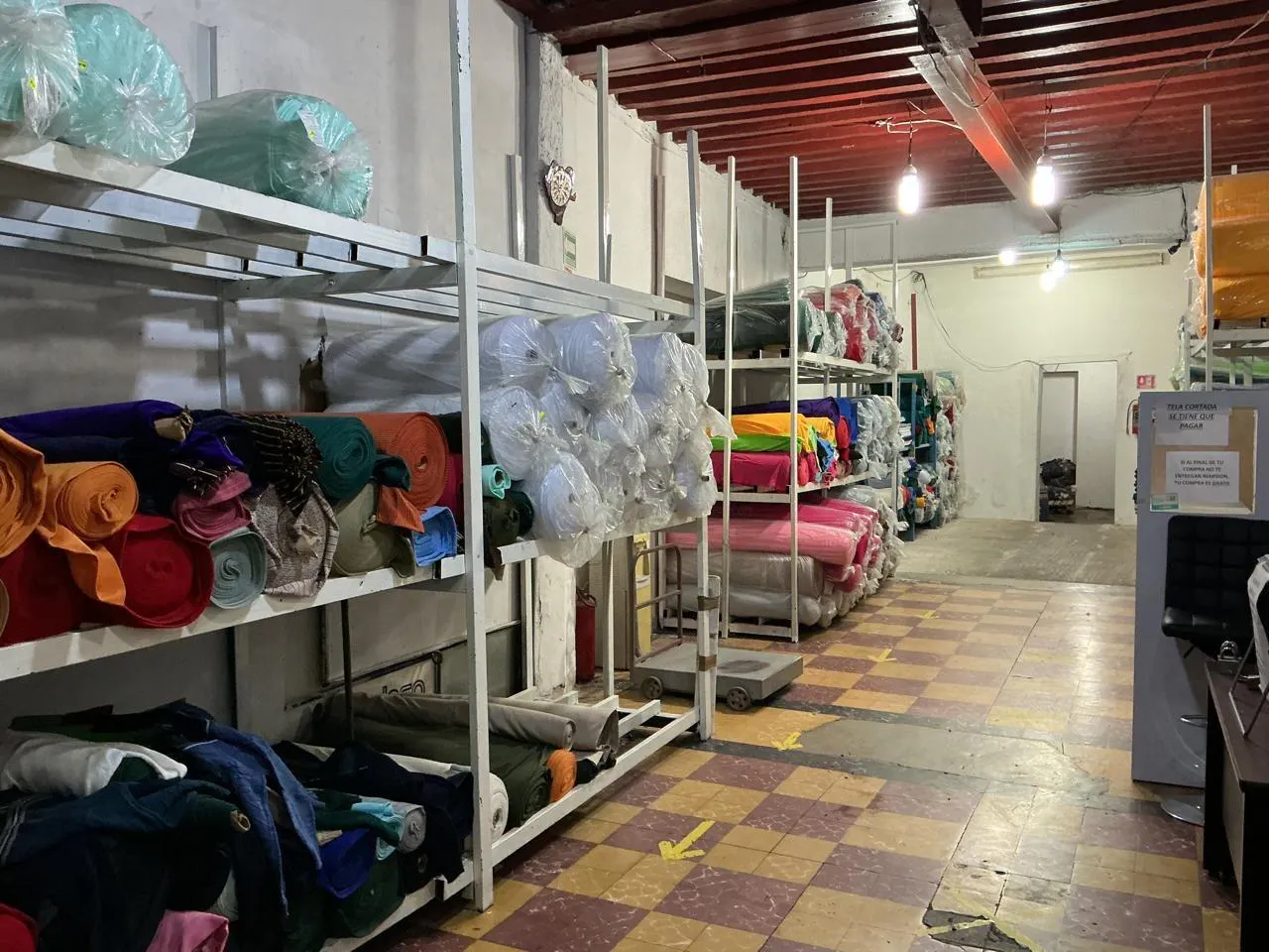 Local Comercial Spot2
