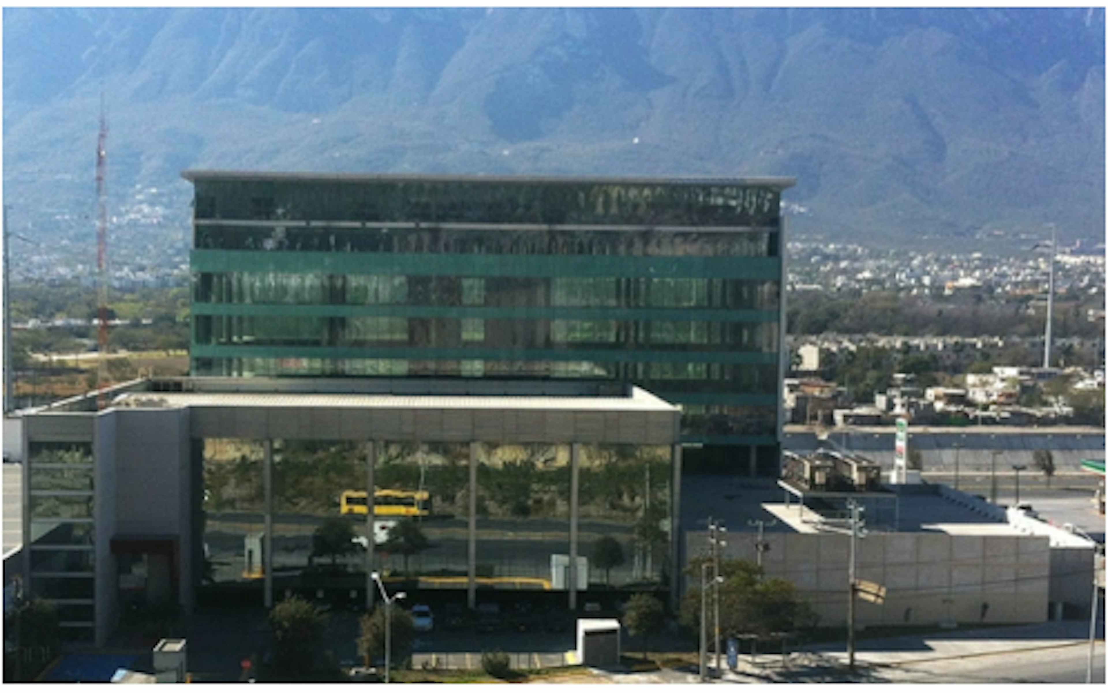 Blvd. Constitución 3098