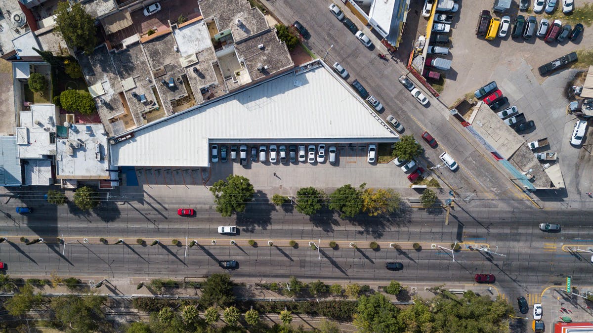 Local Comercial Spot2