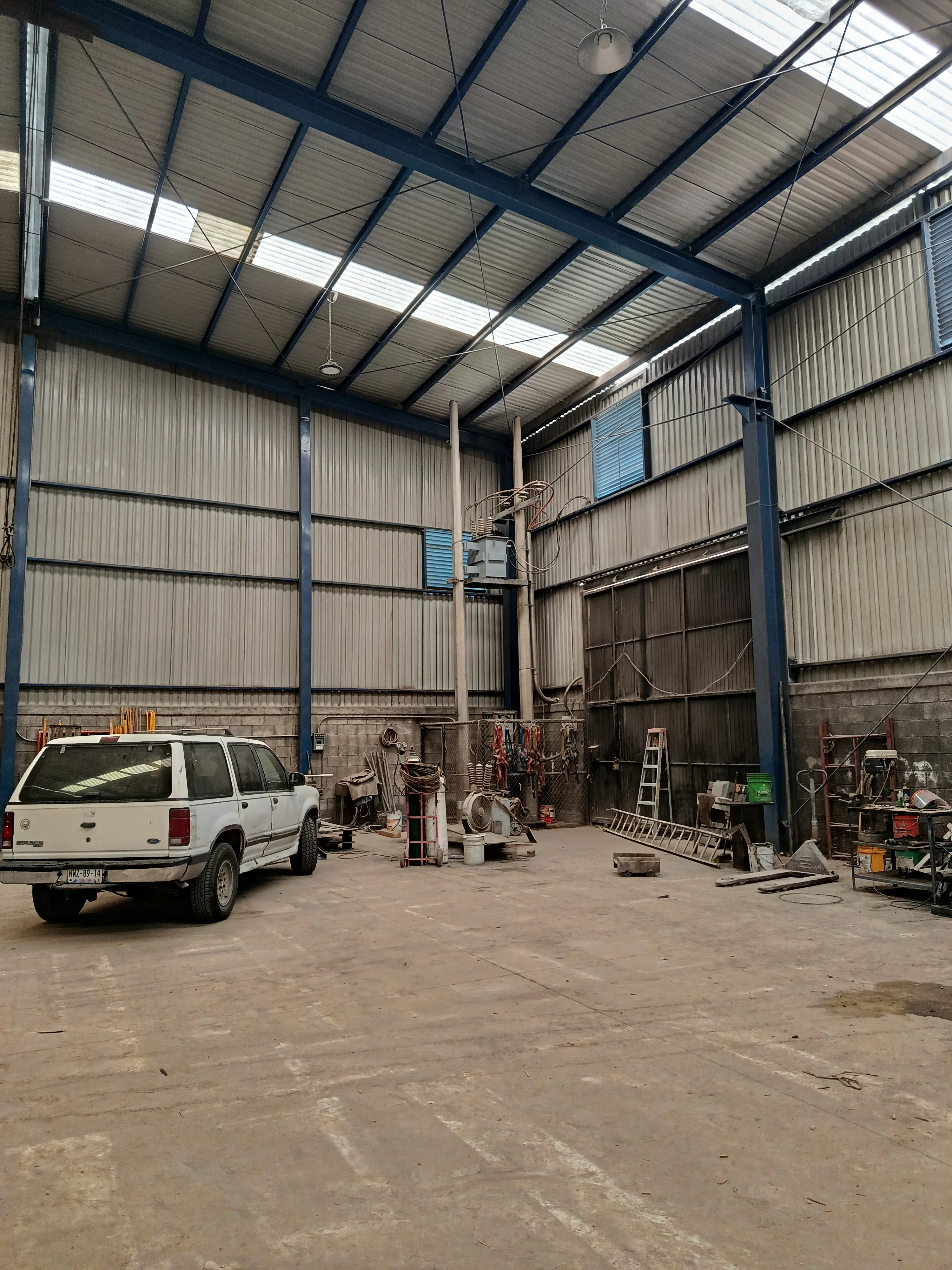 Industrial Spot2
