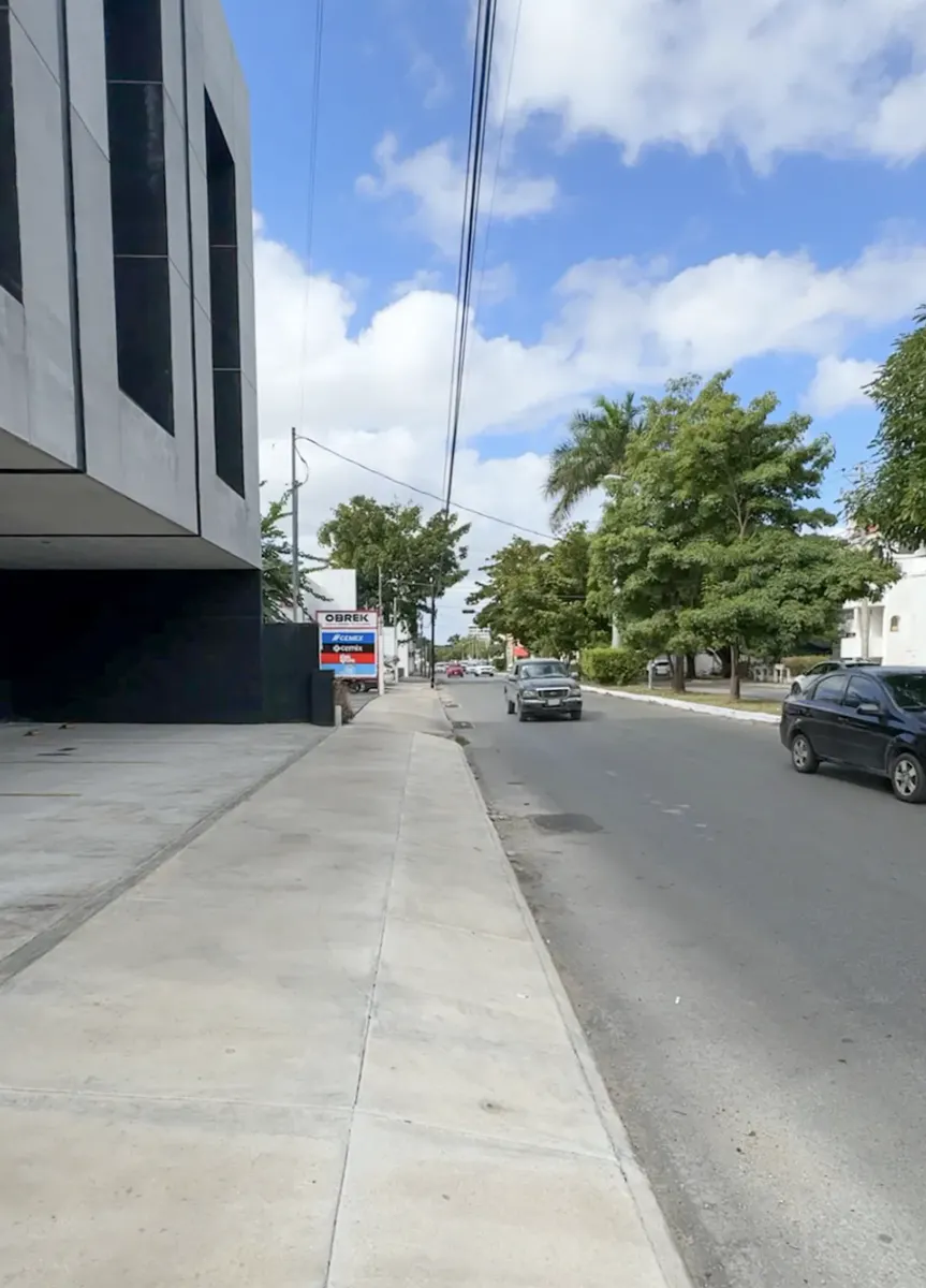 Local Comercial Spot2