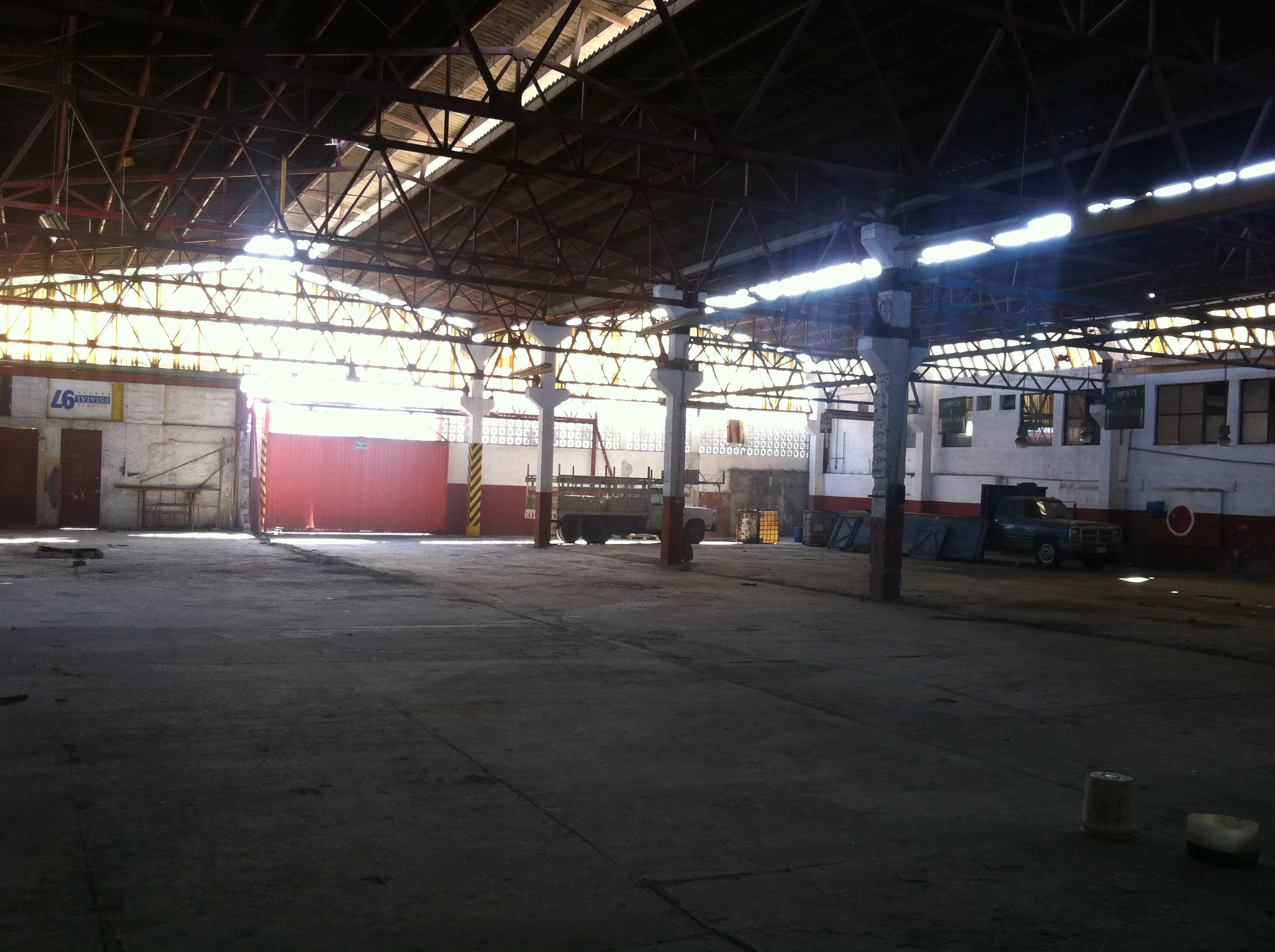 Local Comercial Spot2