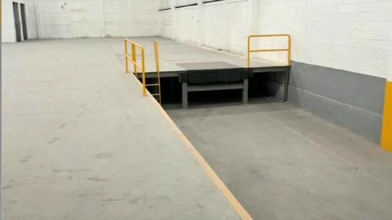 Industrial Spot2