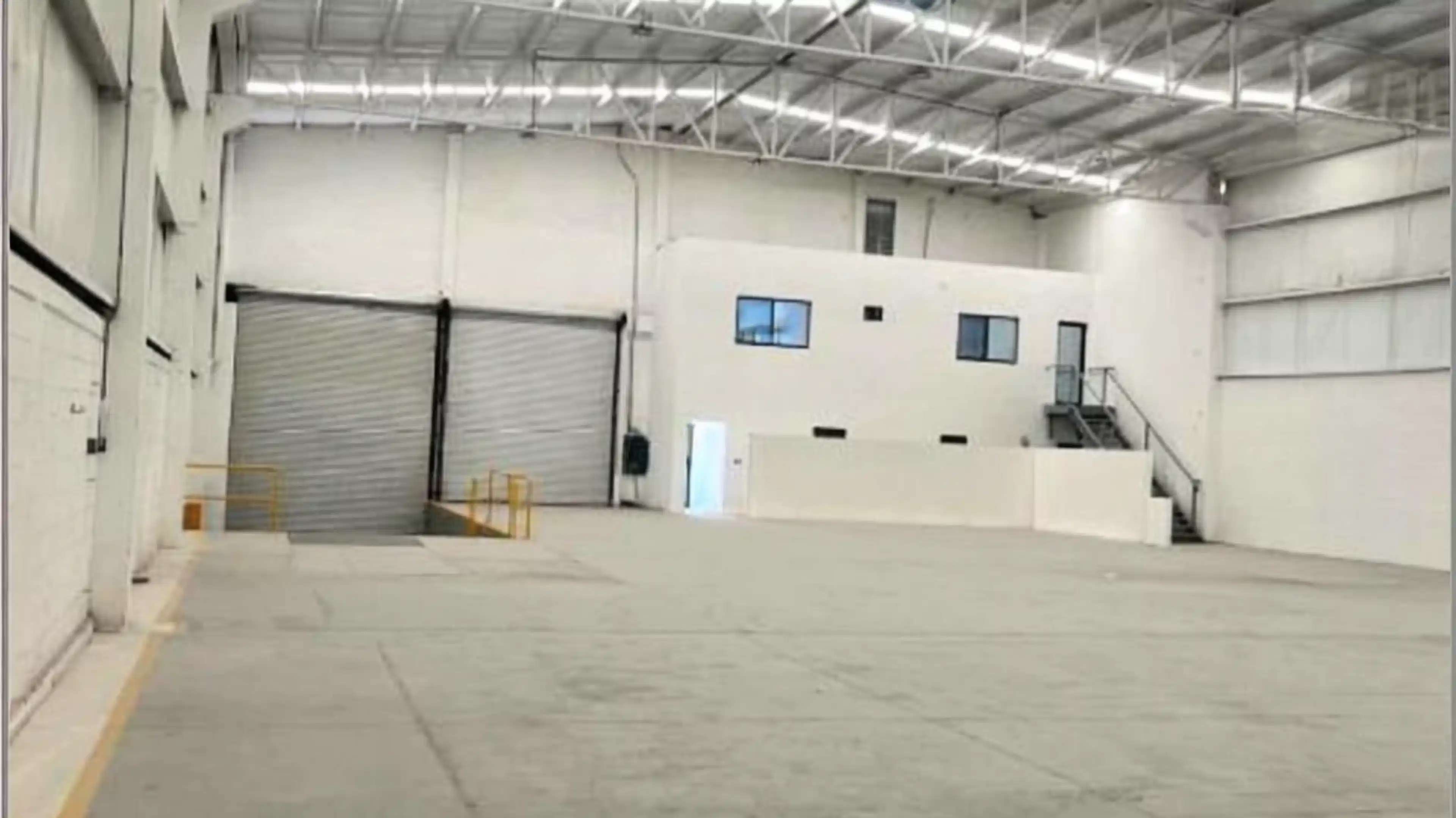BODEGA EN RENTA EN SANTA CATARINA S/N