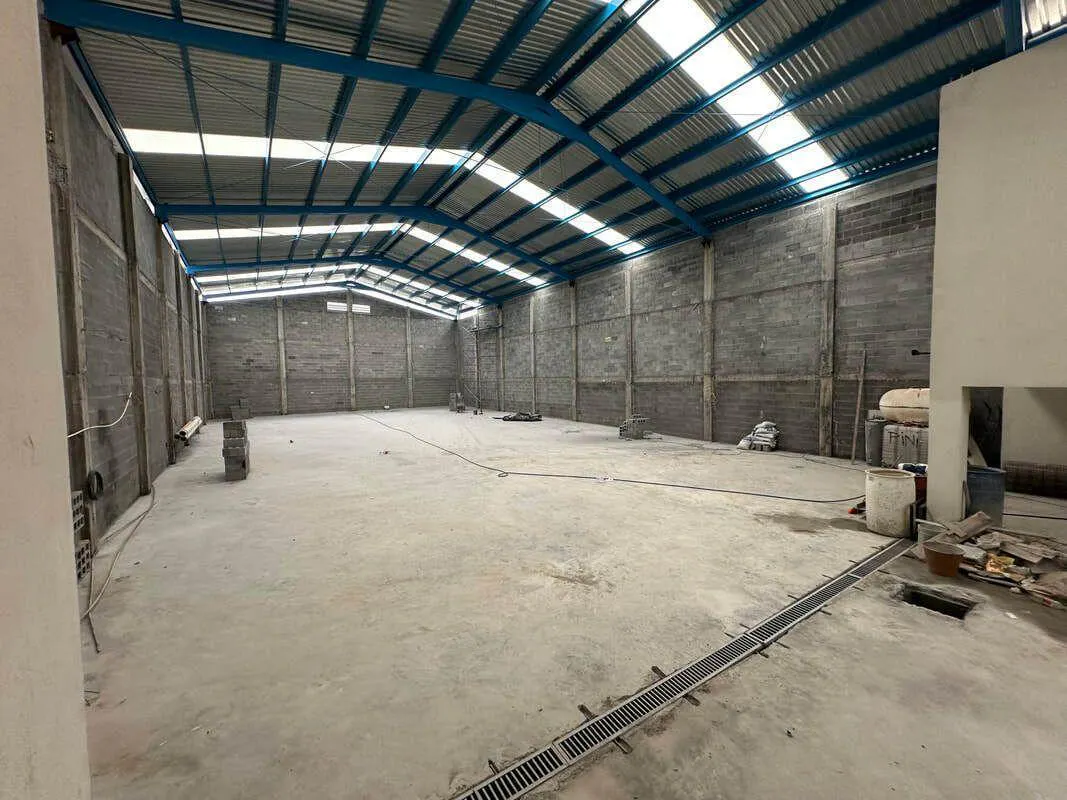 Industrial Spot2